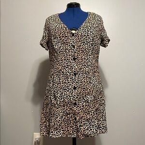 H&M Divided Animal Print dress